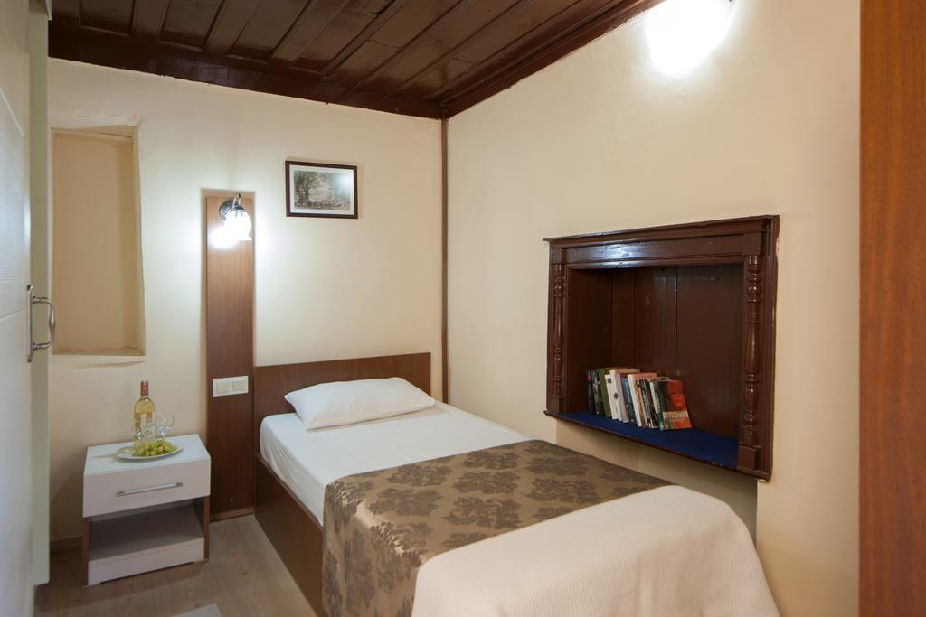 Konak Hotel Kaleici 安塔利亚 外观 照片