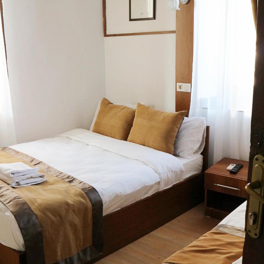 Konak Hotel Kaleici 安塔利亚 外观 照片