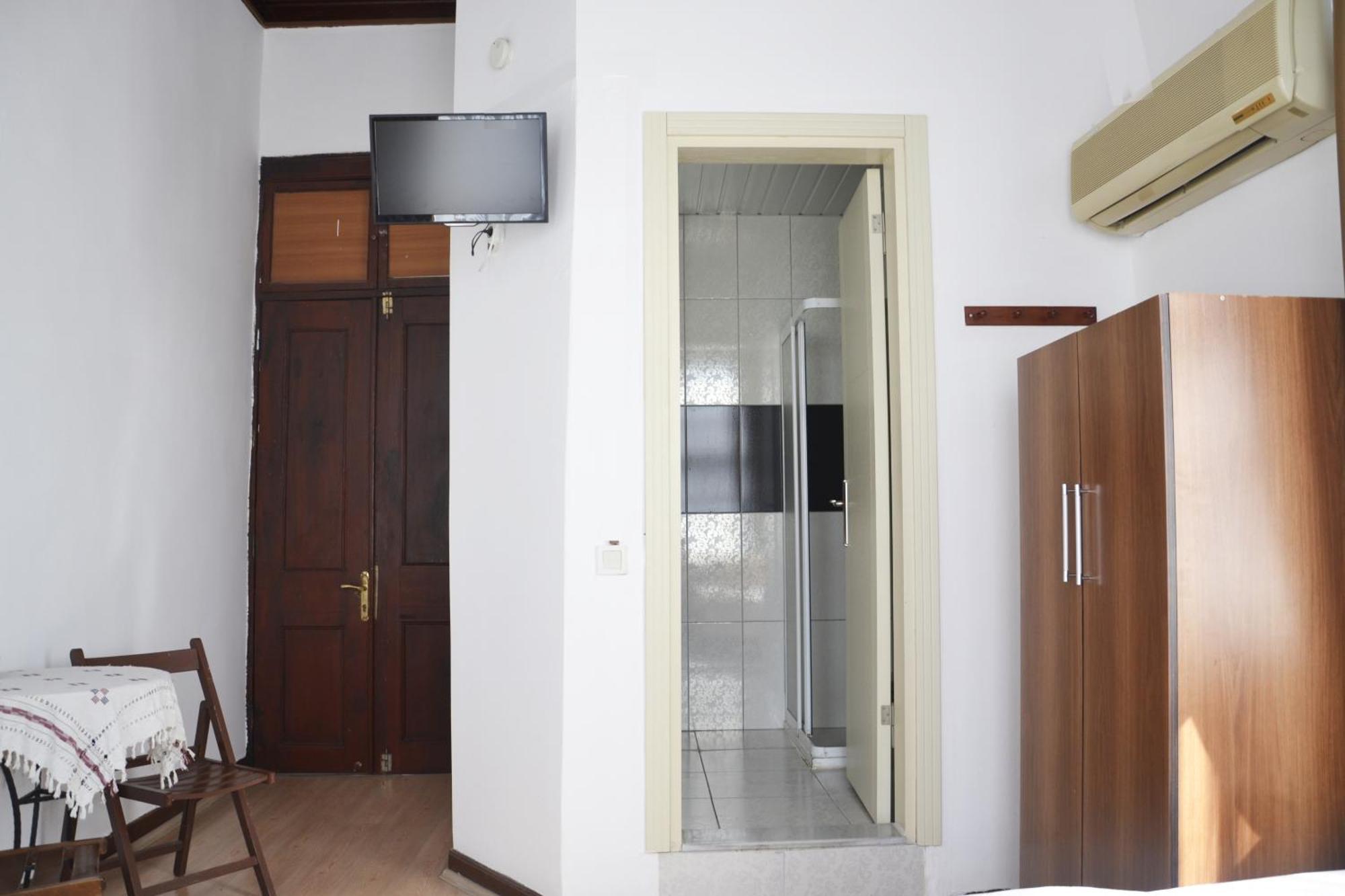 Konak Hotel Kaleici 安塔利亚 外观 照片